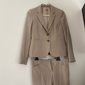 Anne Klein pant suit